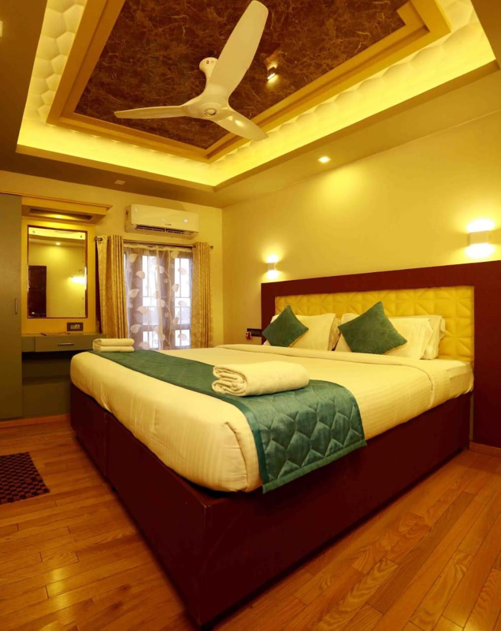 Cosy Premium Houseboats Ξενοδοχείο Alappuzha Εξωτερικό φωτογραφία