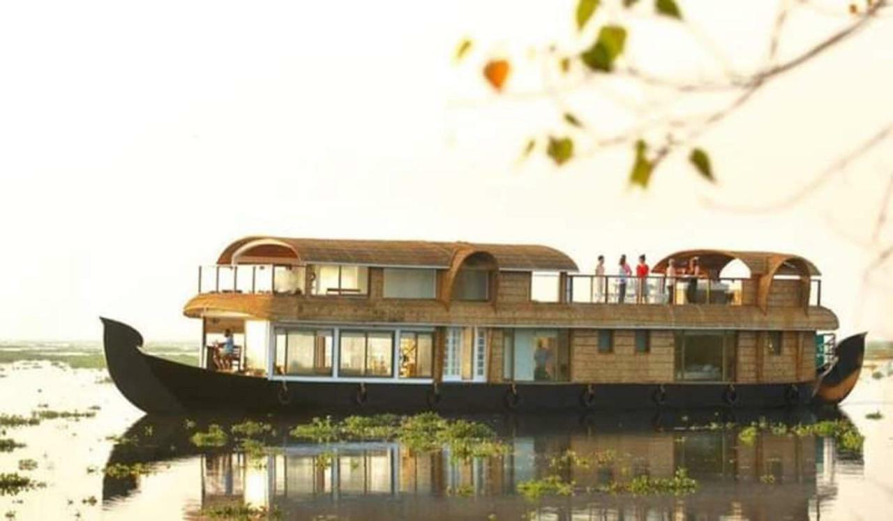 Cosy Premium Houseboats Ξενοδοχείο Alappuzha Εξωτερικό φωτογραφία